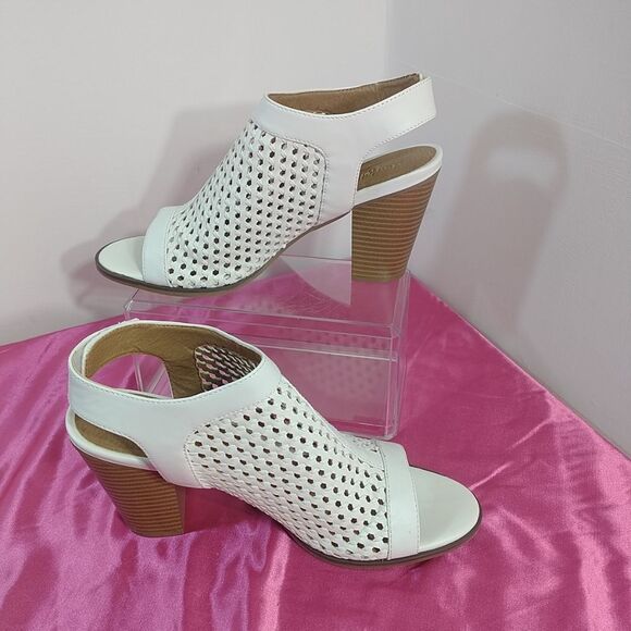 Charlotte Russe Womens SZ 11M White Peep Toe 3.5" Lauren Ankle Booties. - Picture 3 of 10